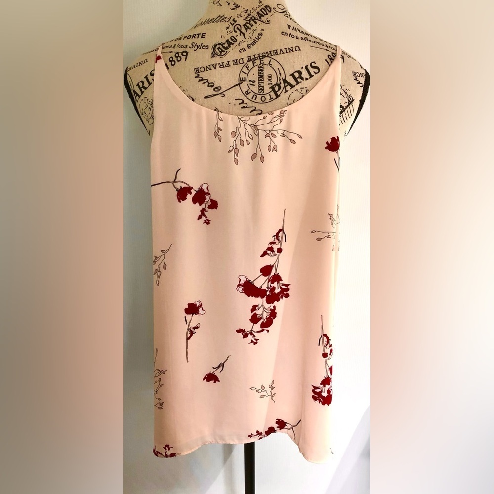 R. ESSENTIALS Tank Top - Picture 3 of 6